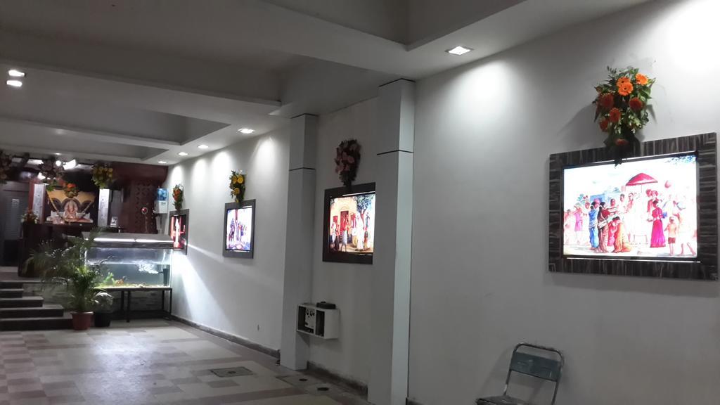 Hotel Sai Galaxy Inn Shirdi Eksteriør bilde
