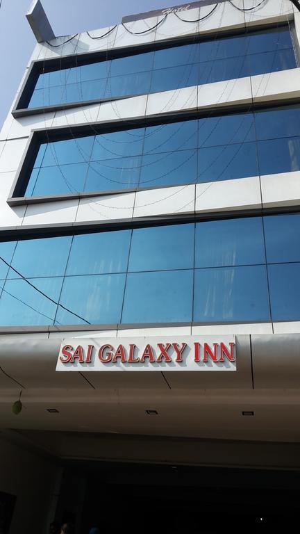 Hotel Sai Galaxy Inn Shirdi Eksteriør bilde